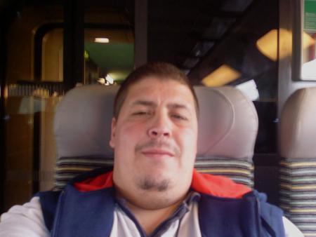 moi en voyage destination nimes en tvg 